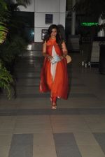 Raveena Tandon snapped at Airport in Mumbai on 19th Oct 2014